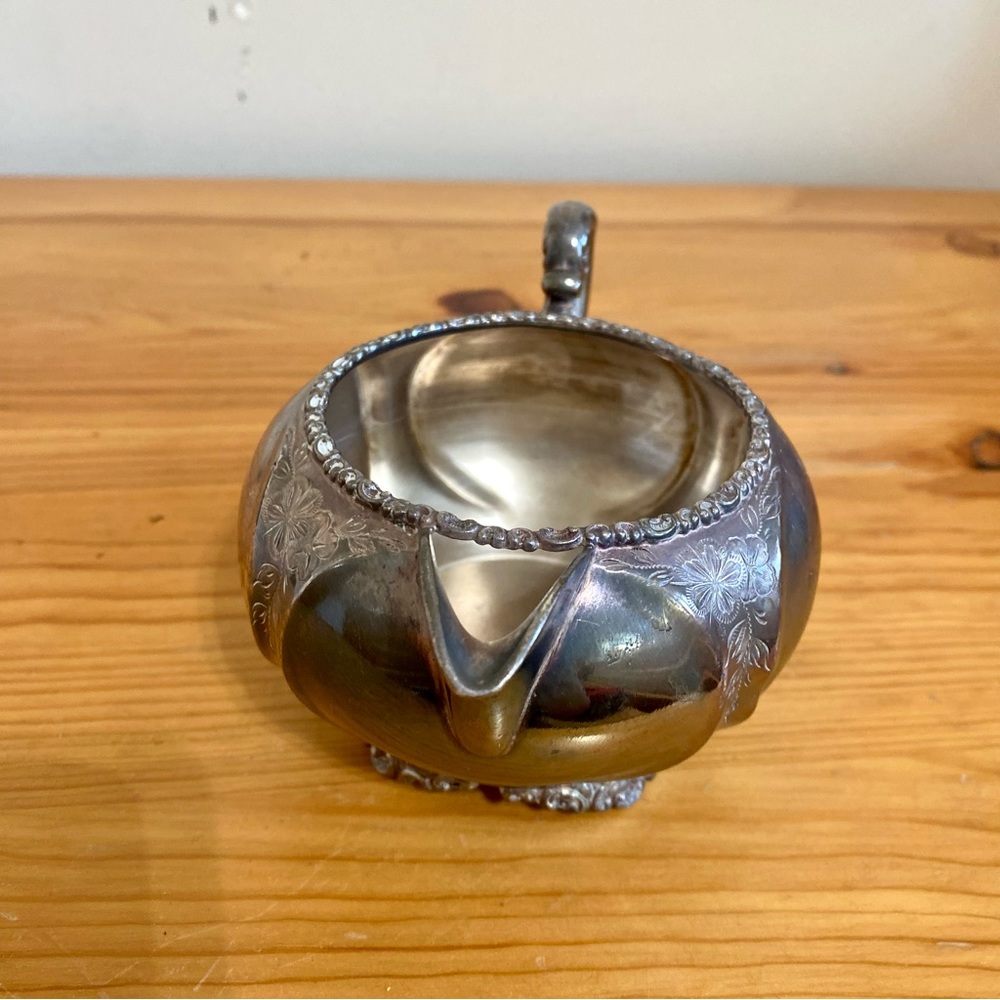 Vintage Silver Creamer Rockford Silver Plate Co. Antique Victorian Classic - Picture 2 of 7